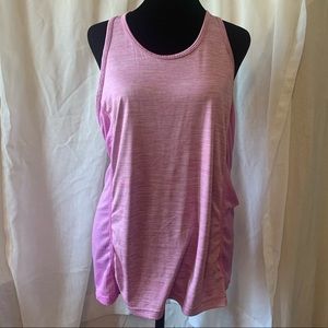 Reebok Athletic Top - Large